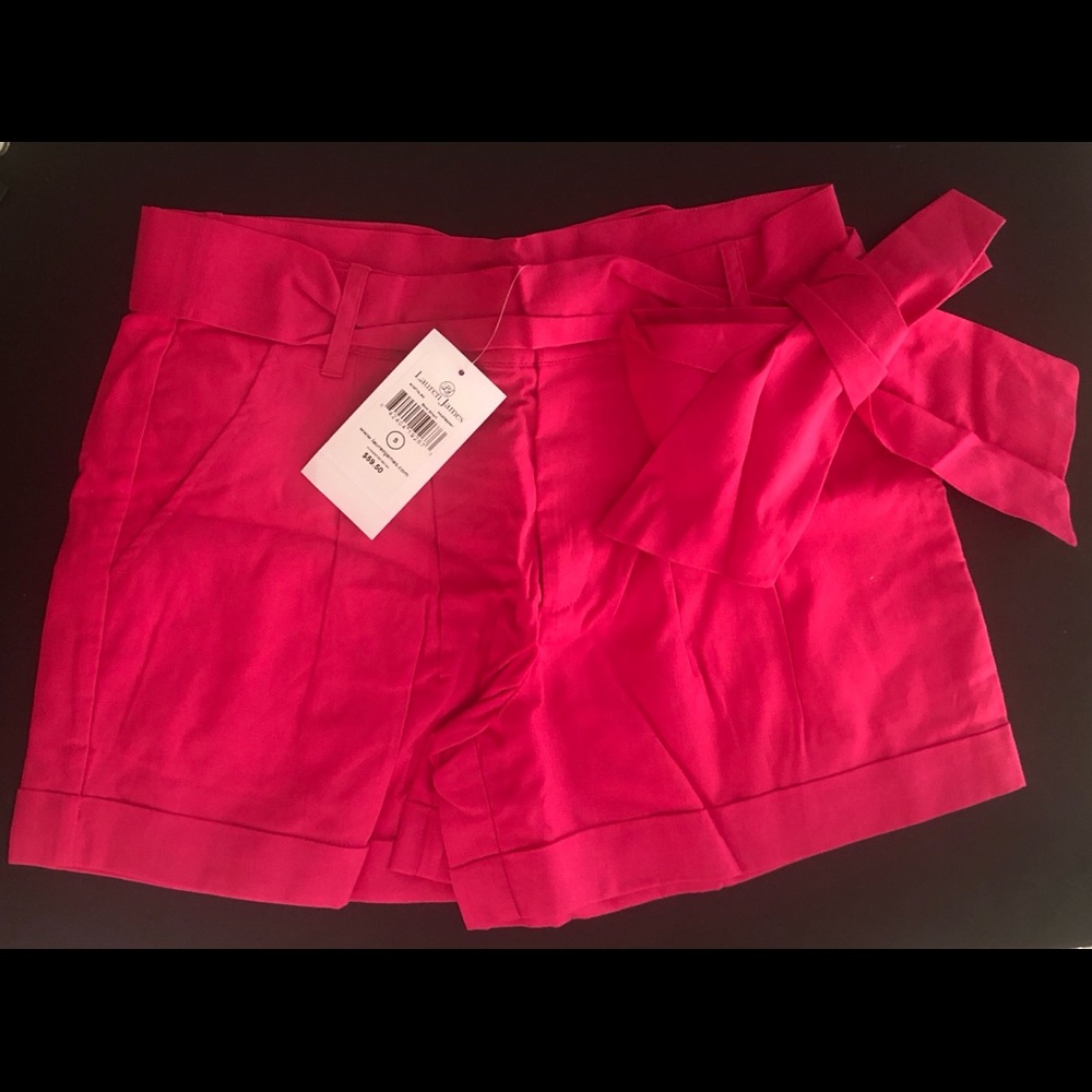 Lauren James NWT Bow Shorts- Small
